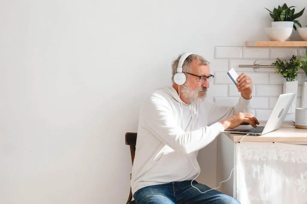 Discover the best platform for your business in 2024: Shopify vs WordPress, the ultimate match!
